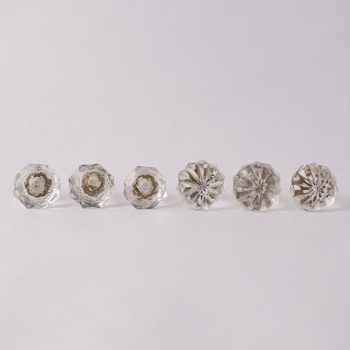 Glass Pull Knobs (G15)