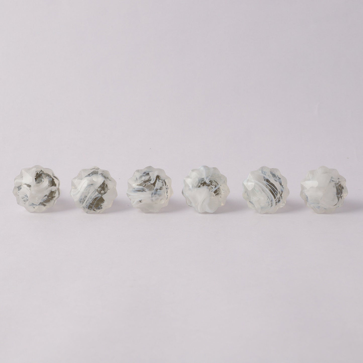 Glass Pull Knobs (G25)