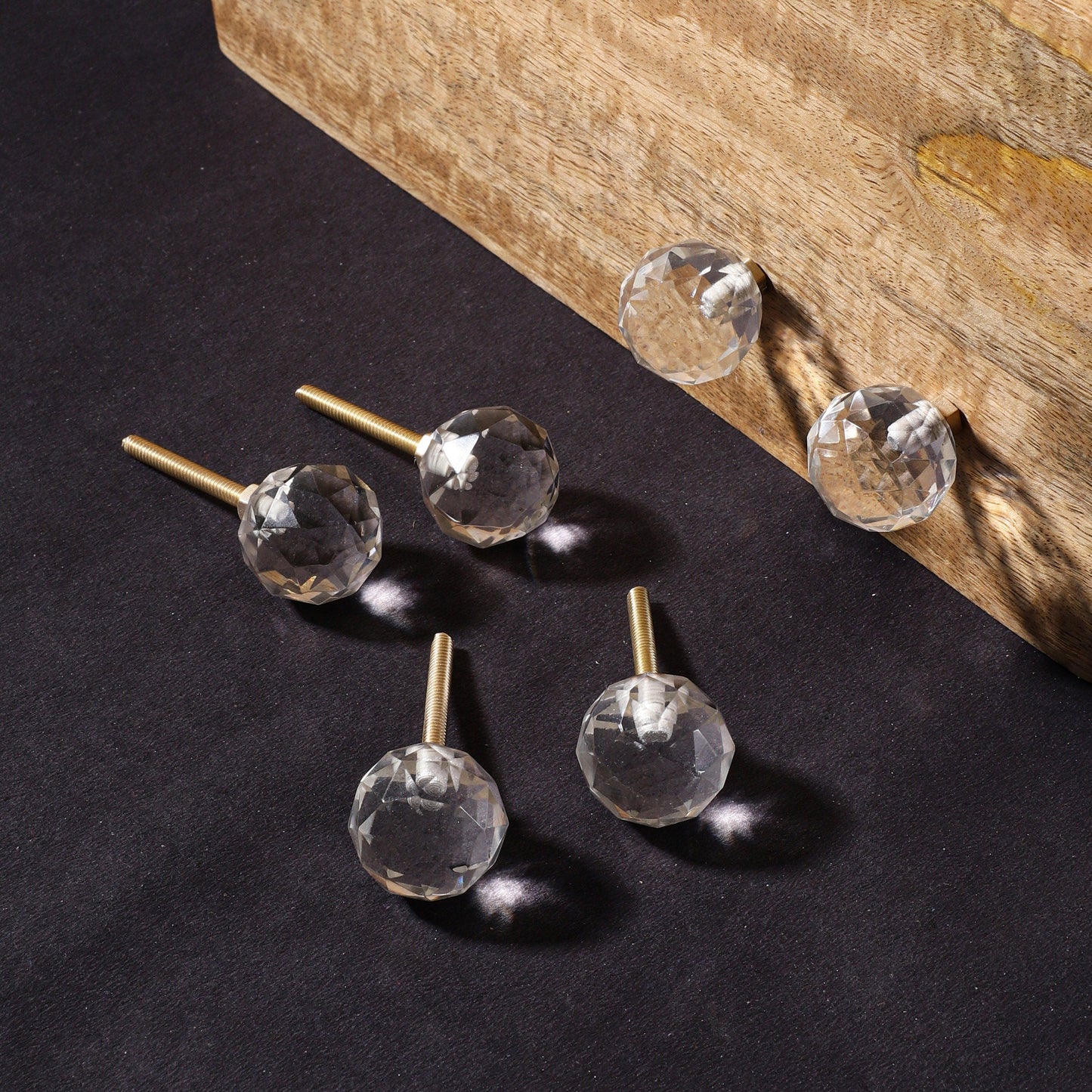 Glass Pull Knobs (G32)